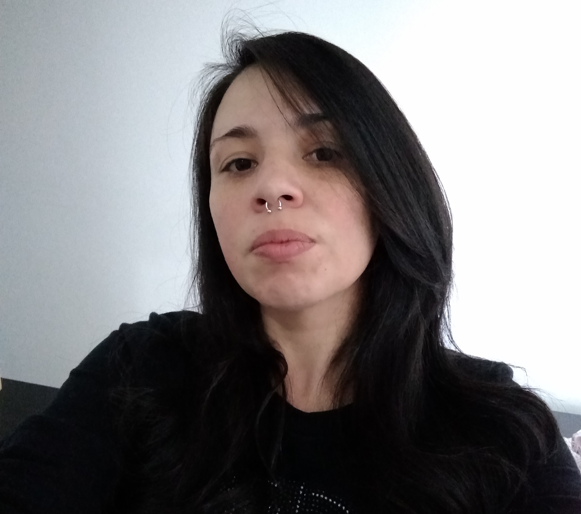 Foto da pesquisadora Luciana Garcia dos Reis sorrindo